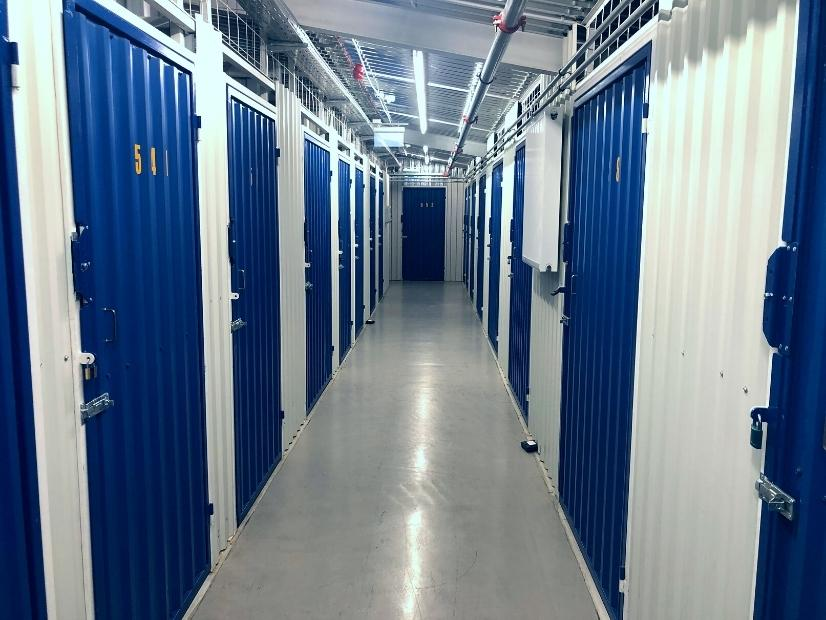 small storage units in XIV. Budapest